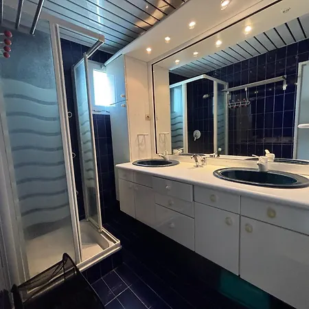 T4 En Front De Pour 6 Pers Avec Climatisation Et Parking A Narbonne-plage - Fr-1-795-58 Apartmán *