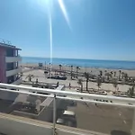 T4 En Front De Pour 6 Pers Avec Climatisation Et Parking A Narbonne-plage - Fr-1-795-58 Lejlighed Narbonne