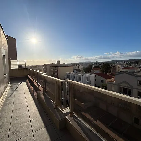 Apartman T4 En Front De Pour 6 Pers Avec Climatisation Et Parking A Narbonne-plage - Fr-1-795-58