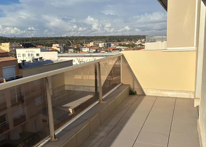 T4 En Front De Pour 6 Pers Avec Climatisation Et Parking A Narbonne-plage - Fr-1-795-58 Apartman