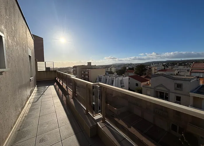 Apartman T4 En Front De Pour 6 Pers Avec Climatisation Et Parking A Narbonne-plage - Fr-1-795-58