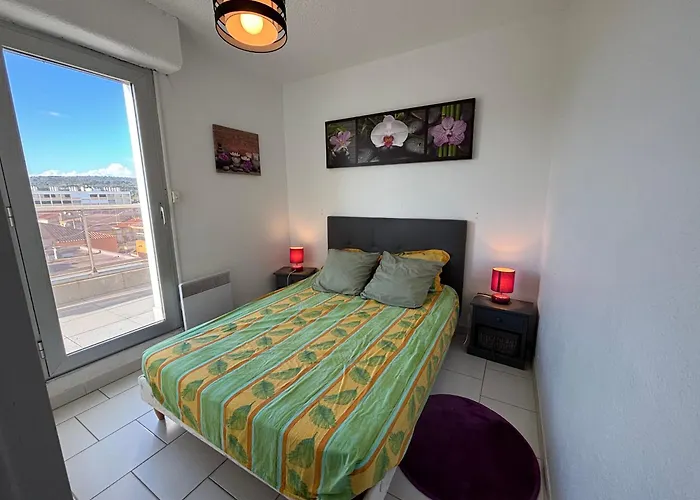 Apartman T4 En Front De Pour 6 Pers Avec Climatisation Et Parking A Narbonne-plage - Fr-1-795-58 *