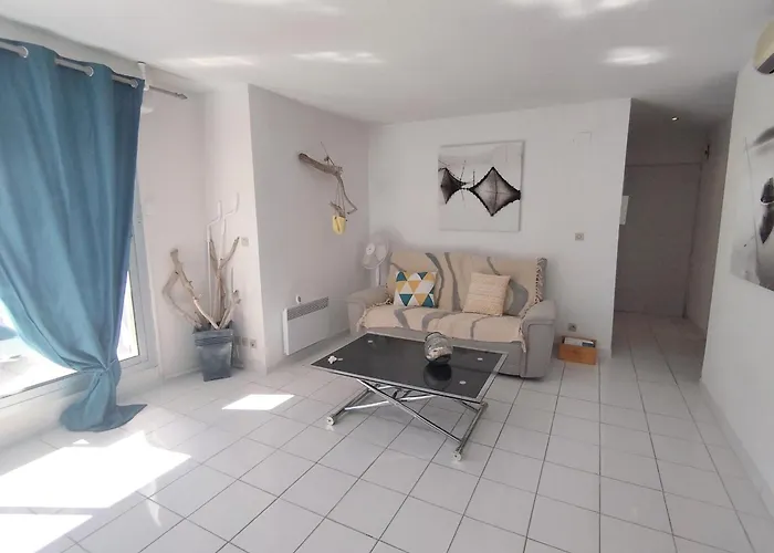 T4 En Front De Pour 6 Pers Avec Climatisation Et Parking A Narbonne-plage - Fr-1-795-58 Apartman Narbonne